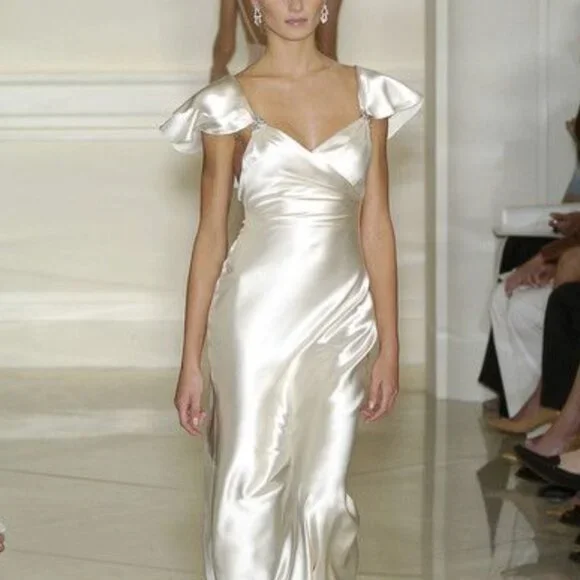 In Search Of: Ralph Lauren 2005 White Silk Dresses - Picture 2 of 3